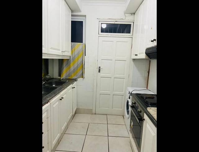 1 BEDROOM PROPERTY TO RENT IN MORNINGSIDE